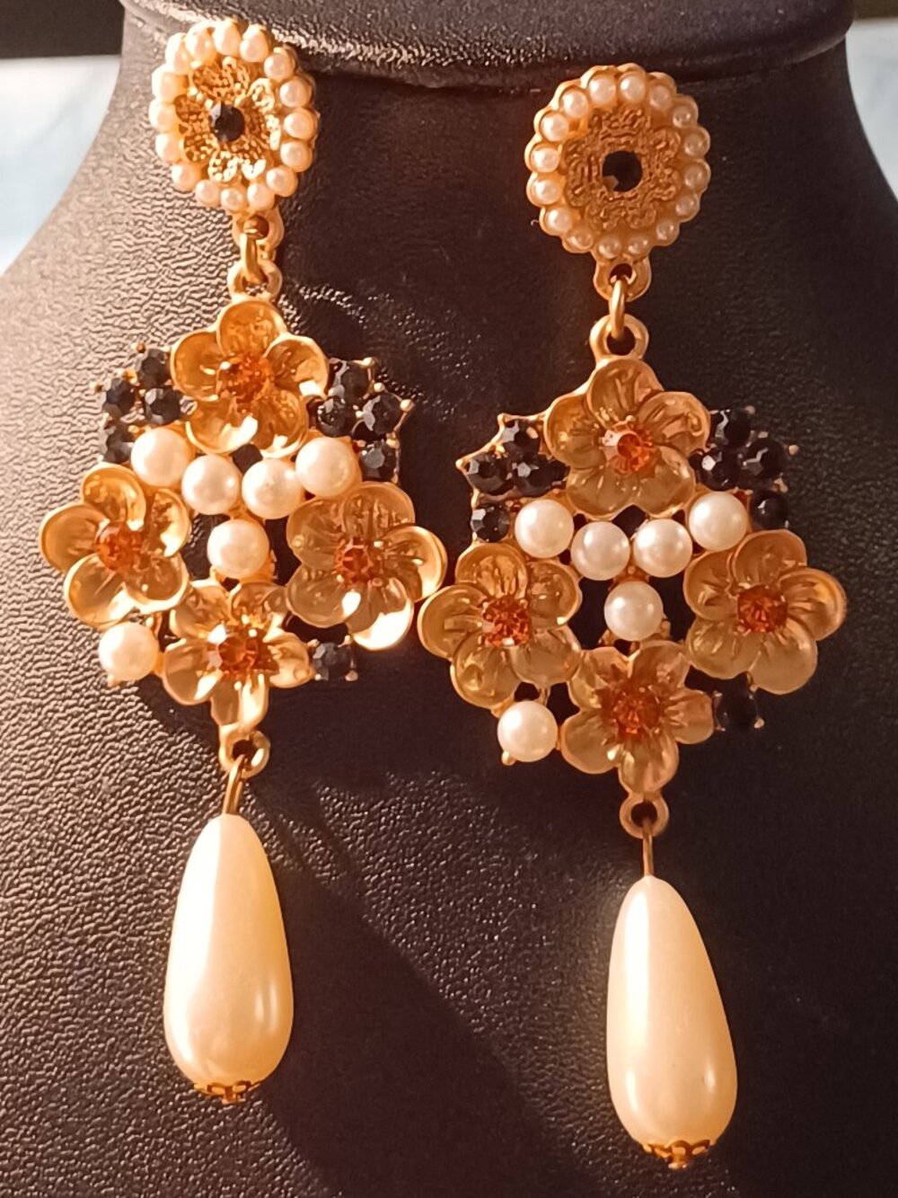 The Glamorous Life - Starlet Earrings